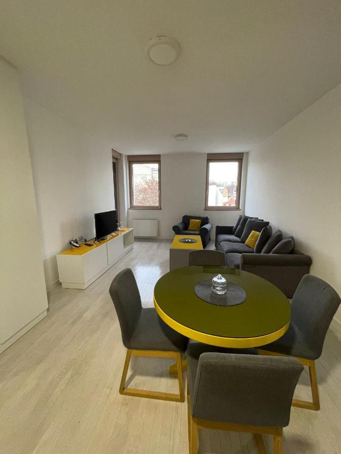 Apartamento Iskra Belgrado Exterior foto